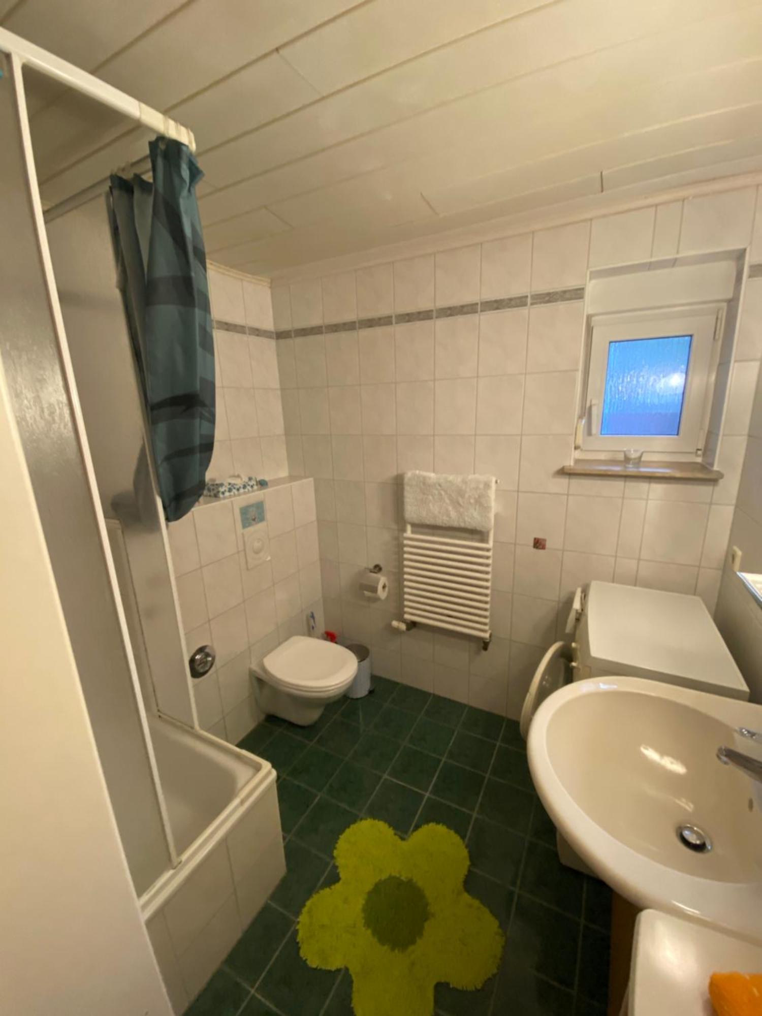 Grosse Helle Wohnung Am Wald In Bad Saarow Nahe Gruenheide Und Berlin Souterrain Bagian luar foto
