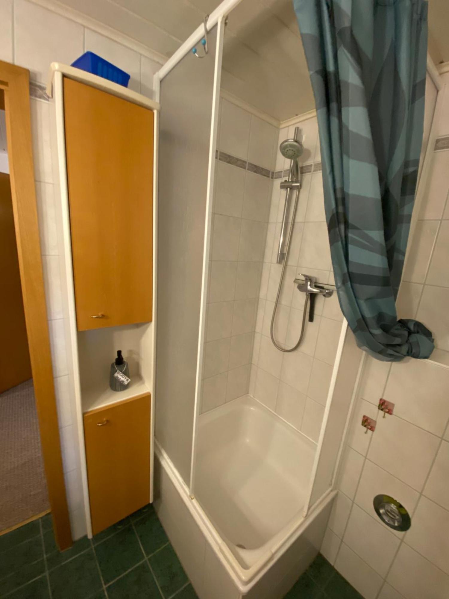 Grosse Helle Wohnung Am Wald In Bad Saarow Nahe Gruenheide Und Berlin Souterrain Bagian luar foto